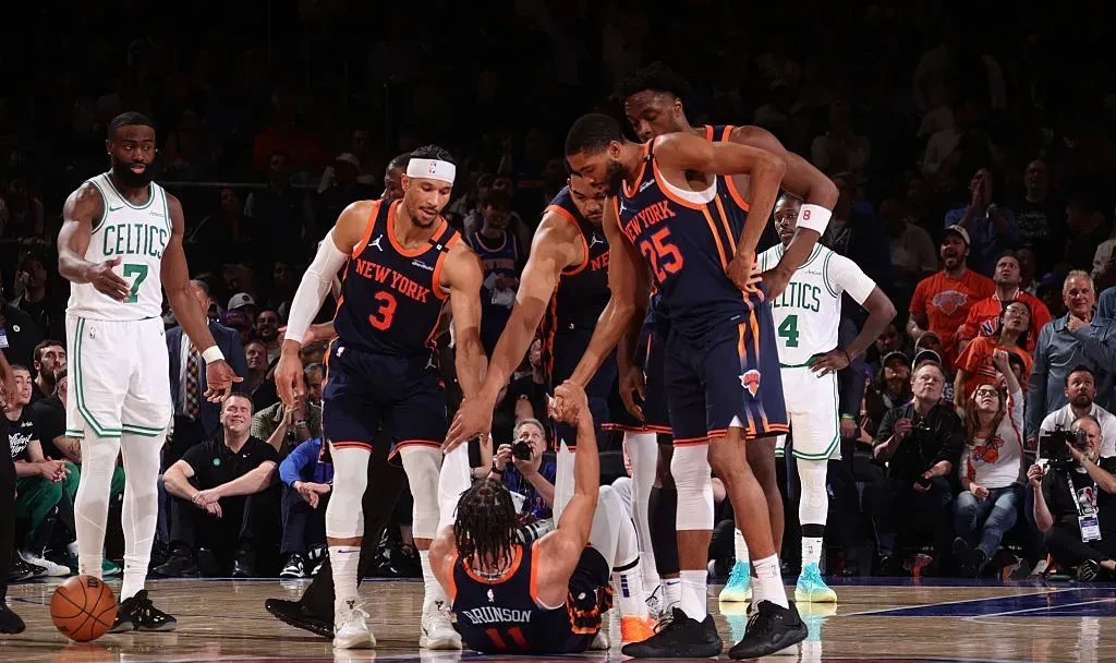 包含凯尔特人B队碾压德国男篮，拉塞尔爆发神勇的词条