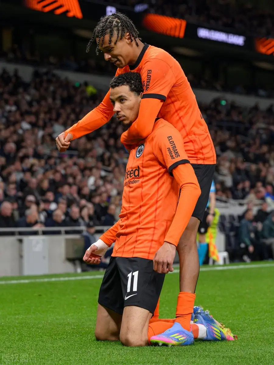 包含马德里竞技逆转利物浦，莫德里奇状态火热的词条