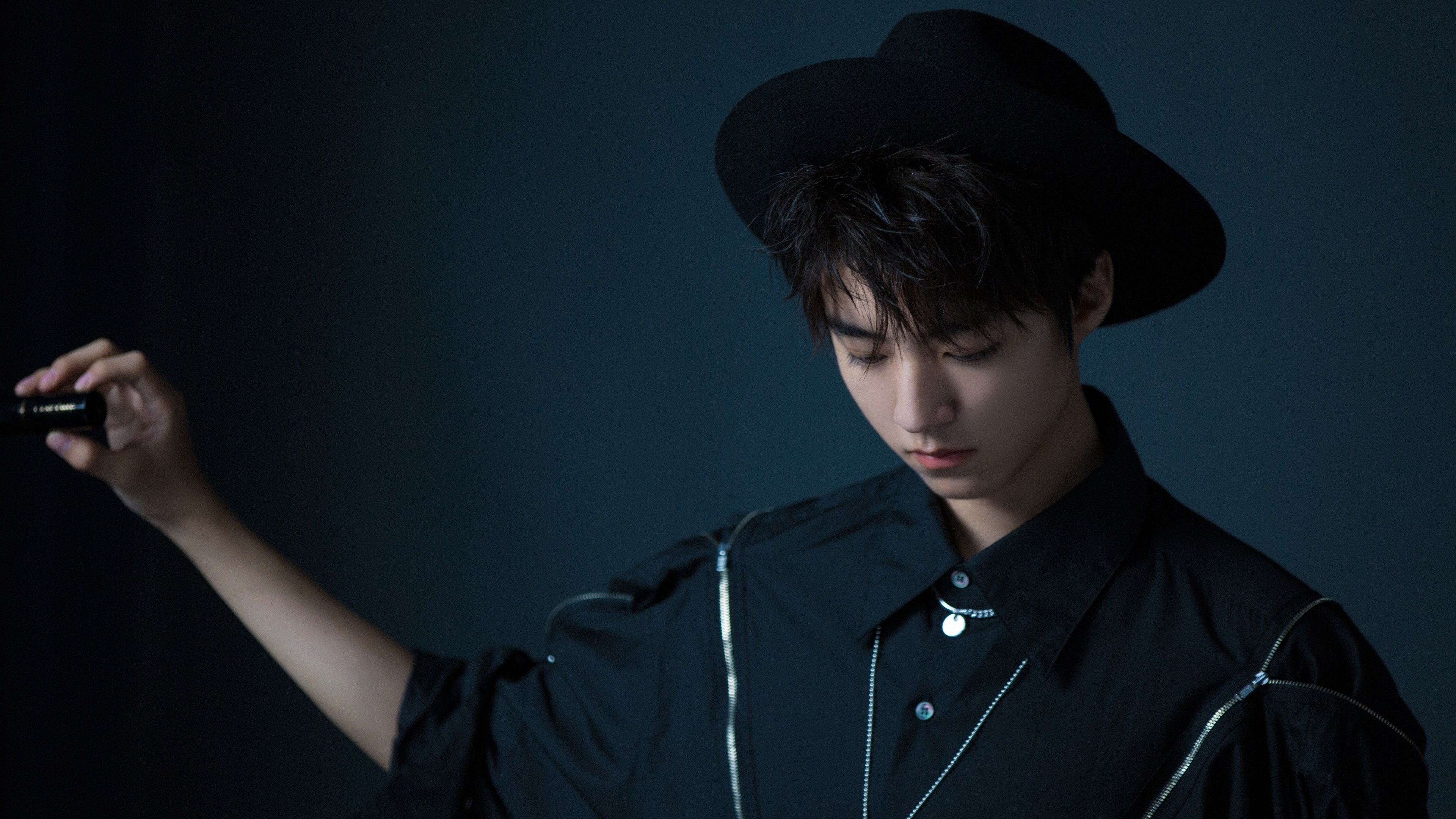 欧冠淘汰赛焦点战，奇才队以篮球魔法爆冷击落太阳，改写豪门命运