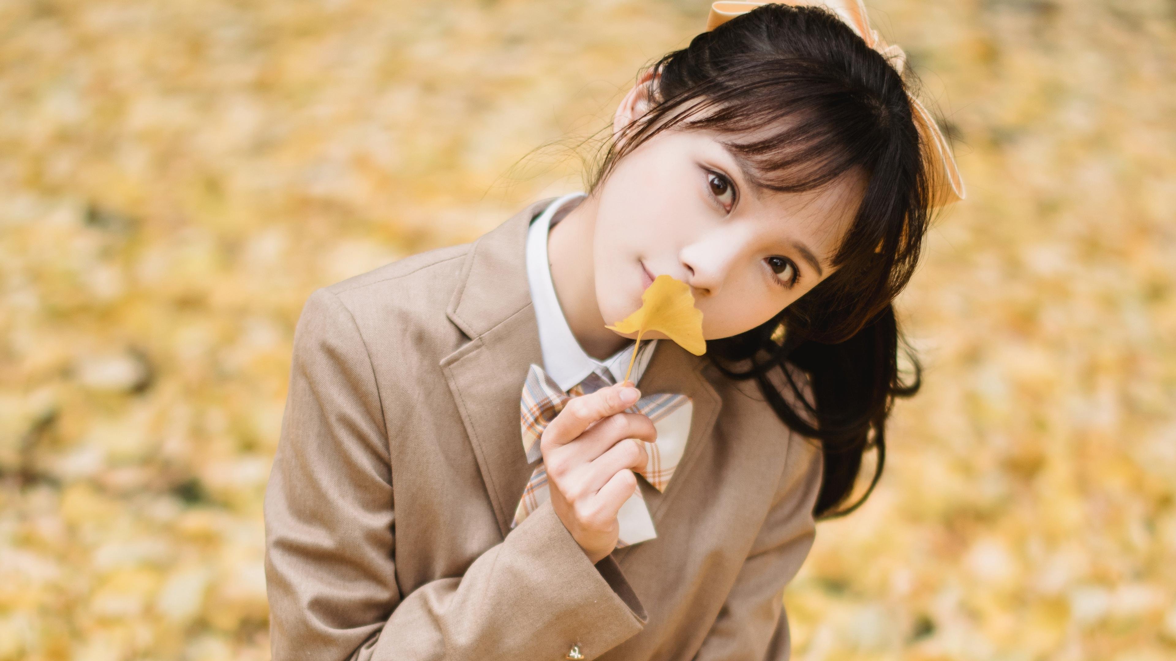 这个周末，荷兰与格纳布里在不同赛场同步点燃统治时刻